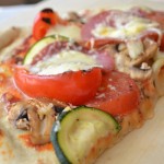 Pizza met gegrilde groenten