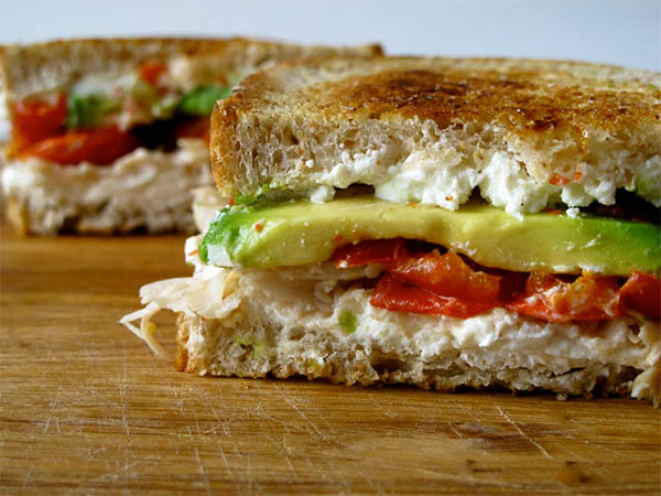 geitenkaas avocado tosti