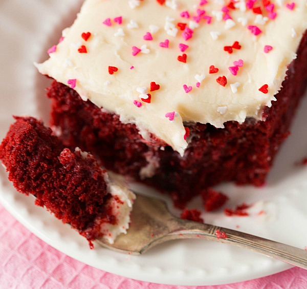 red velvet poke cake