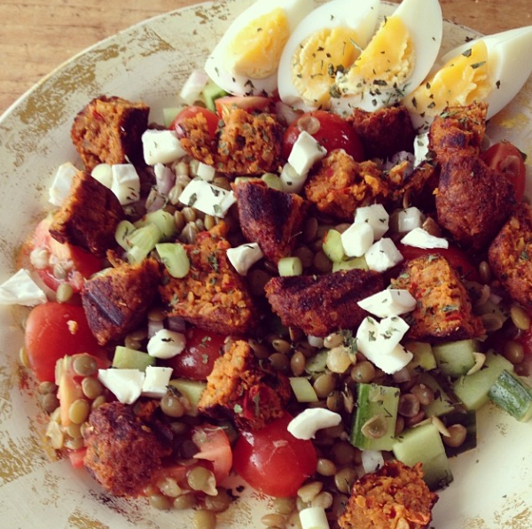 linzensalade met falafel