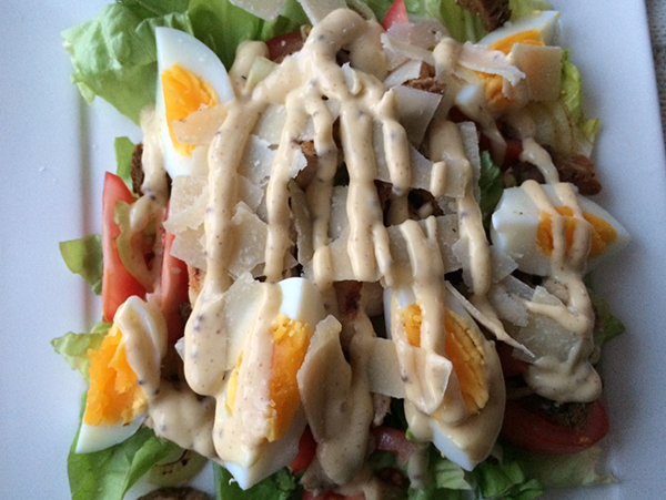 salade met kippendijen