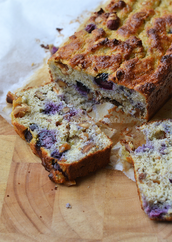 Bananenbrood met bosbessen