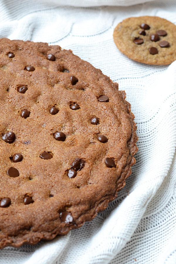 Giant Cookie