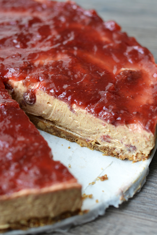 Peanut butter and Jelly cheesecake