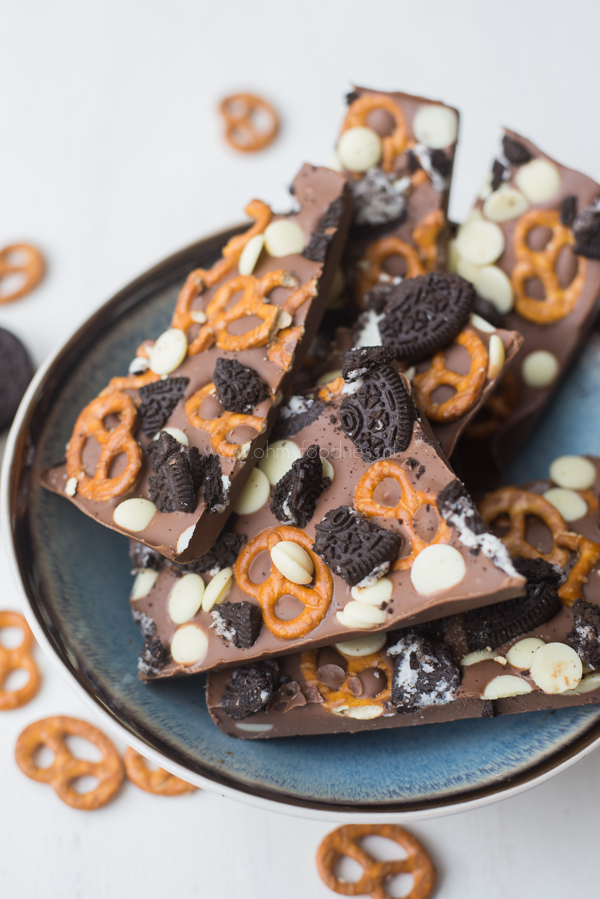 Chocoladereep met Oreo, Pretzels en witte chocolade