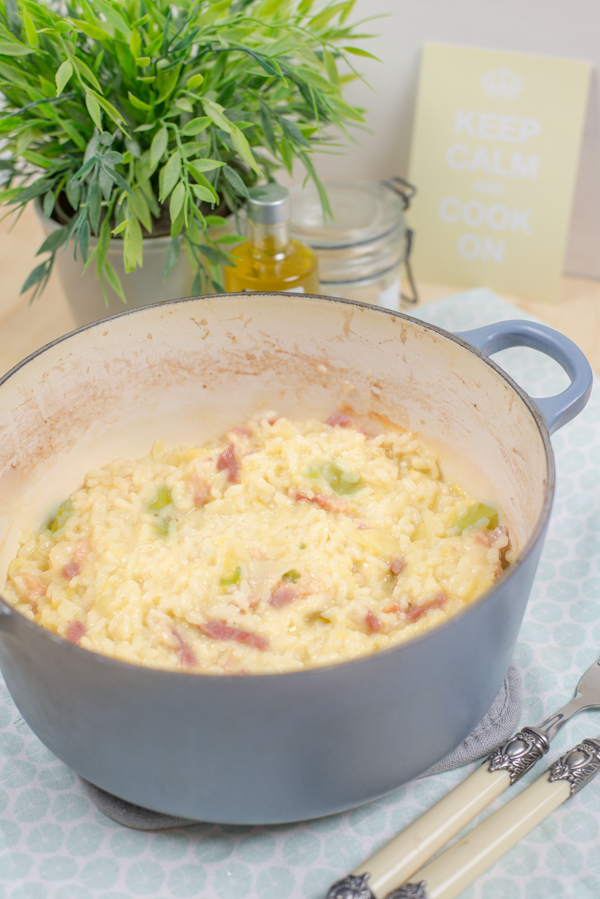 Risotto uit de oven met prei en spek