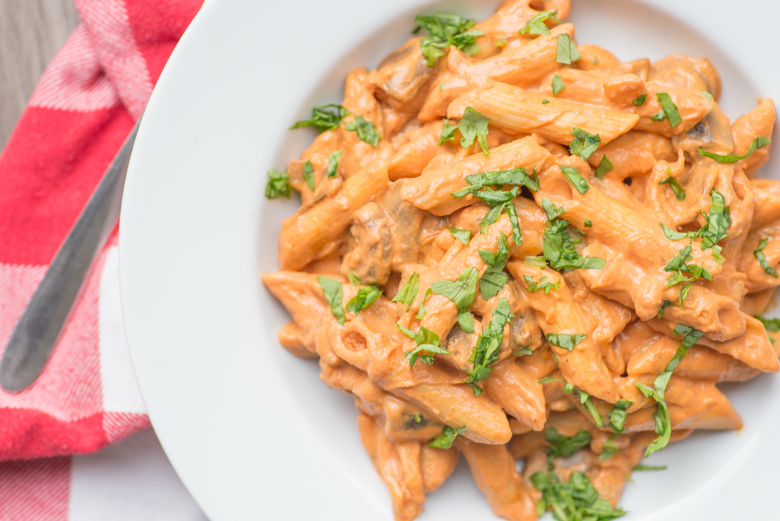 Penne met Hollandse garnalen en paddestoelen