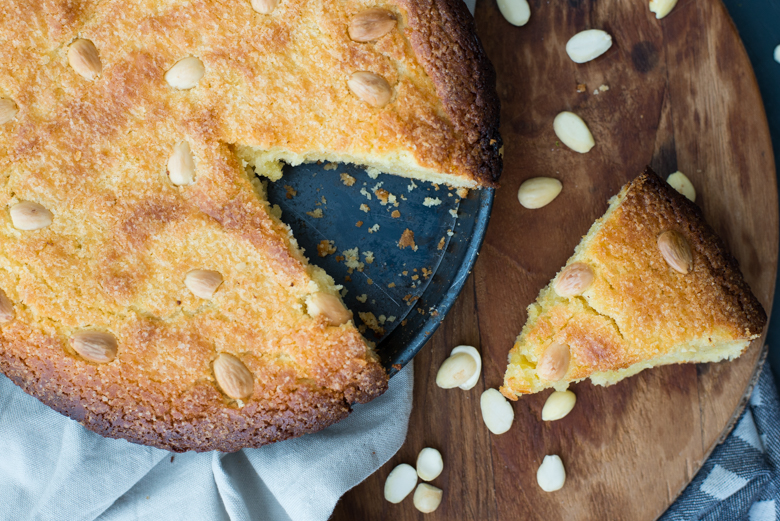 Boterkoek met amandelspijs-vulling