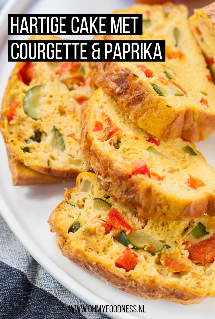 Hartige cake met courgette en paprika