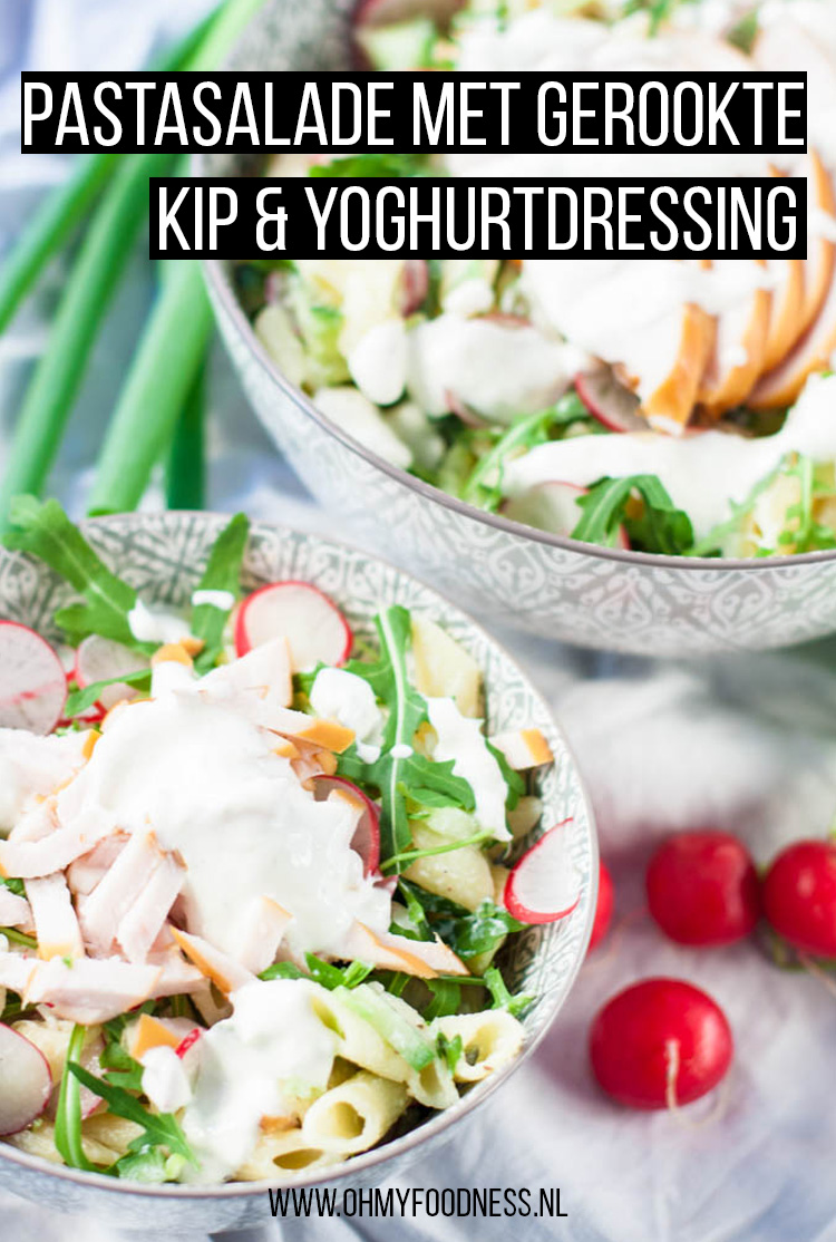 Pastasalade met gerookte kip en yoghurtdressing