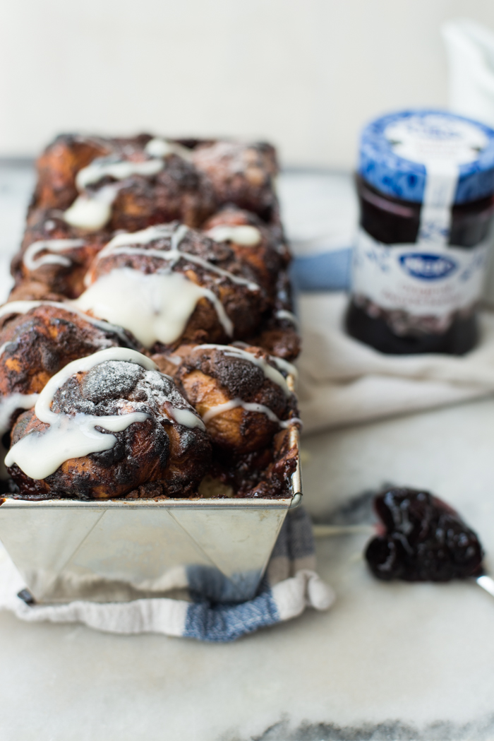 chocolade-kersen plukbrood