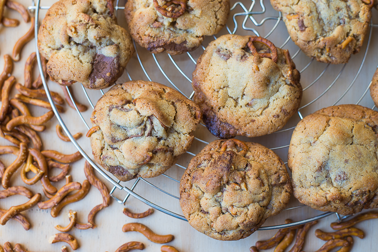 Peanutbuttercup & Pretzel cookies