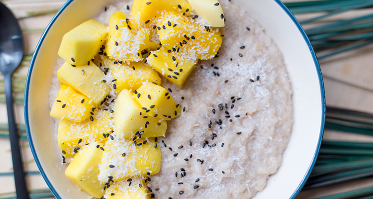 Kokosrijstepap met mango