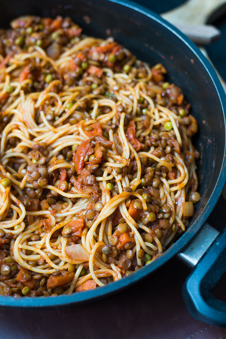 Vegan spaghetti bolognese