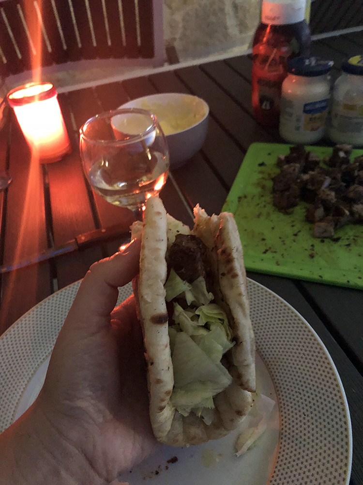 pita souvlaki