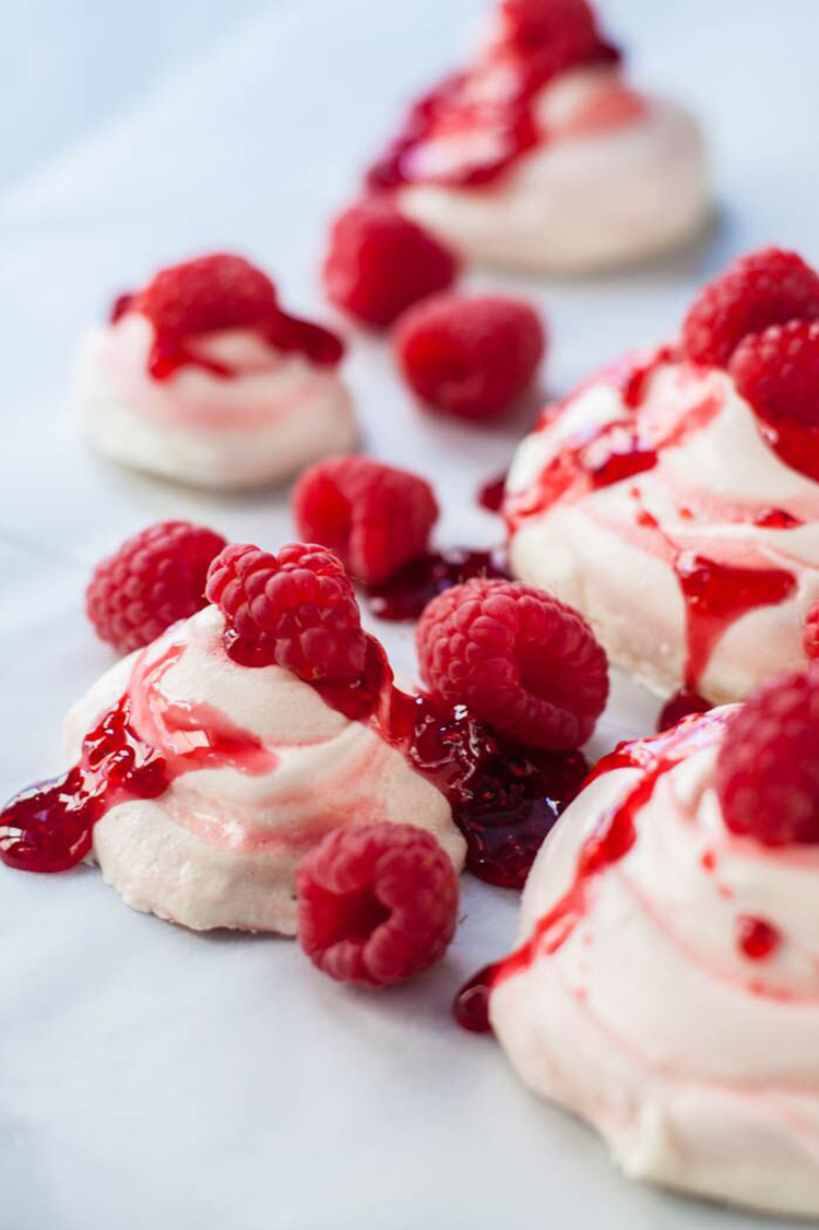 frambozen meringues