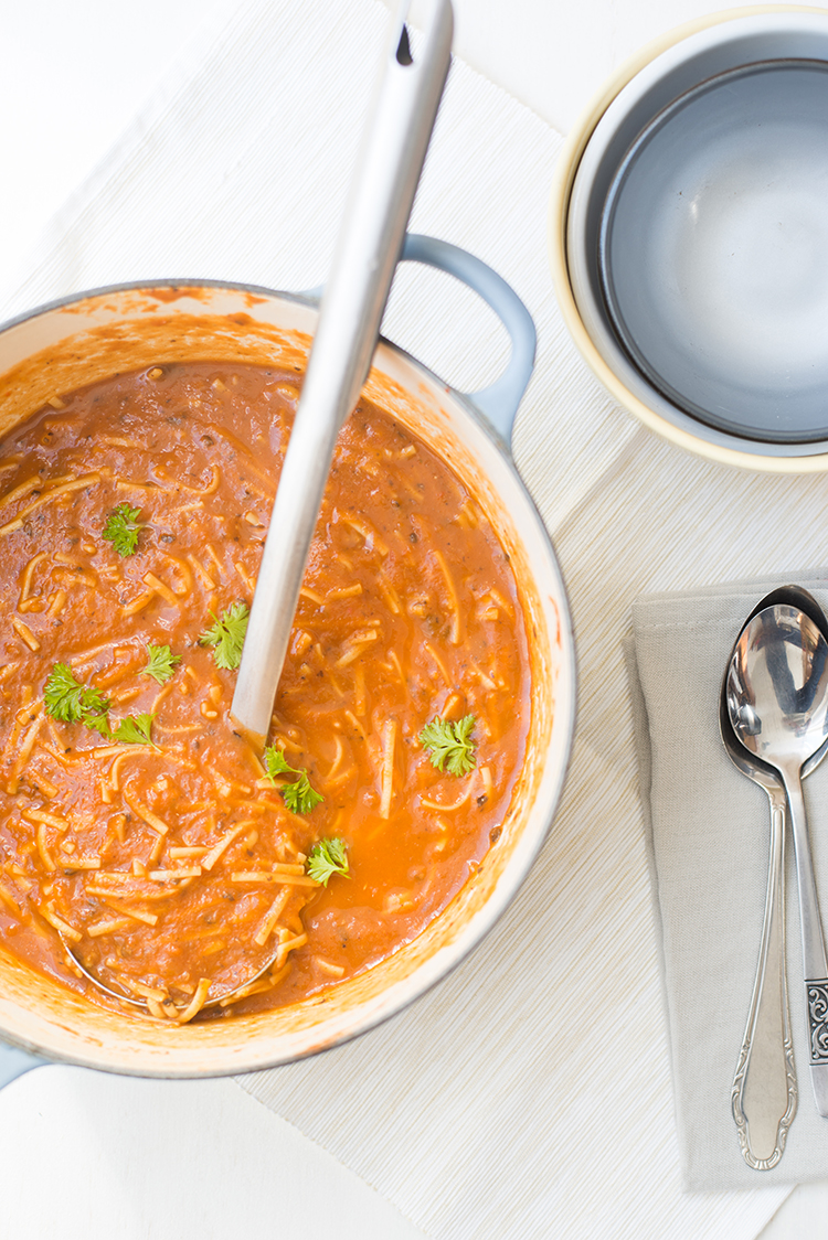 Geroosterde aubergine-tomatensoep