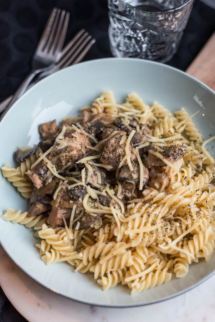 Kip Stroganoff uit de slowcooker