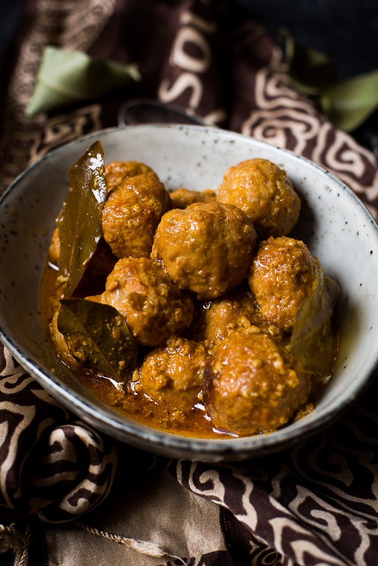 Rendangballetjes uit de slowcooker