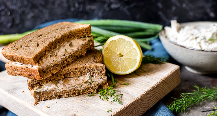 Frisse kipsalade voor op brood