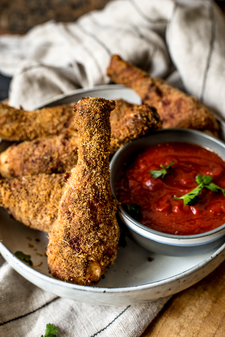 Krokante Bacon & Parmezaan drumsticks uit de oven