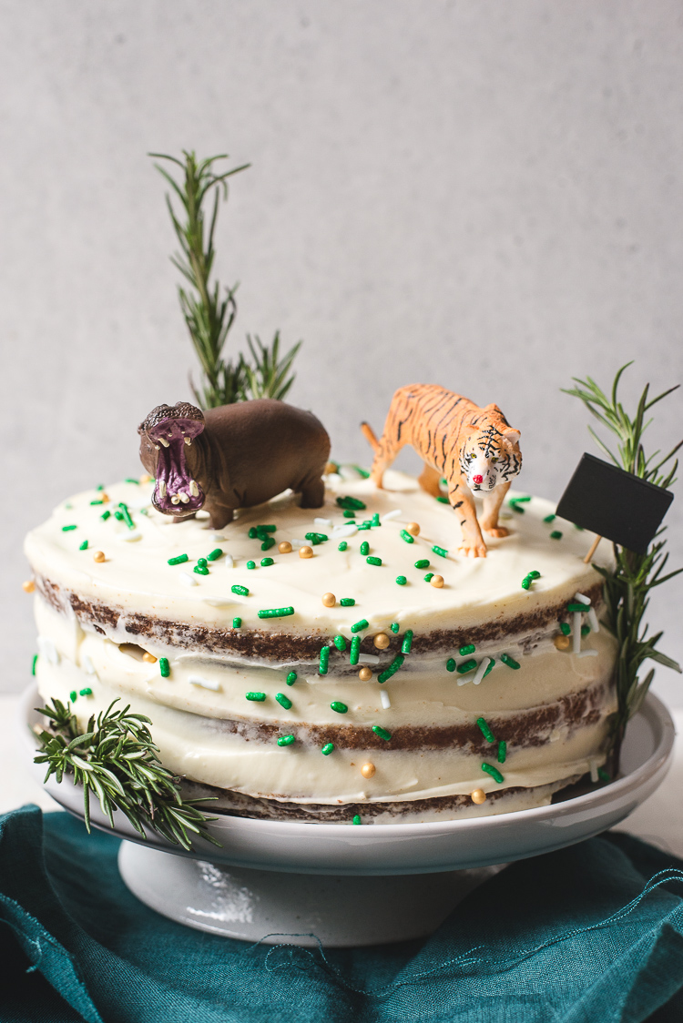 Jungletaart (naked carrotcake)