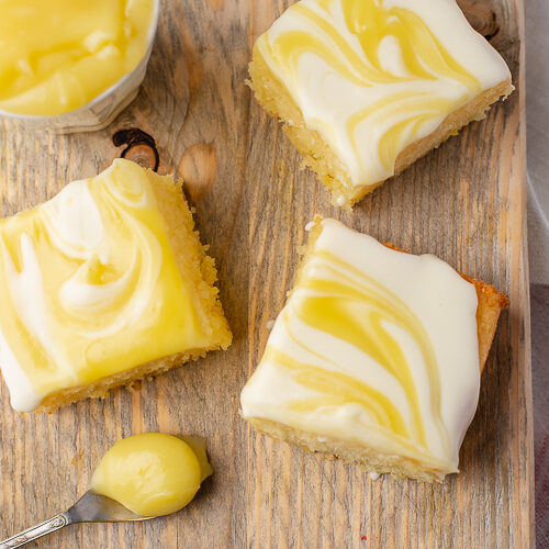 Citroenbrownies met creamcheese en lemoncurd