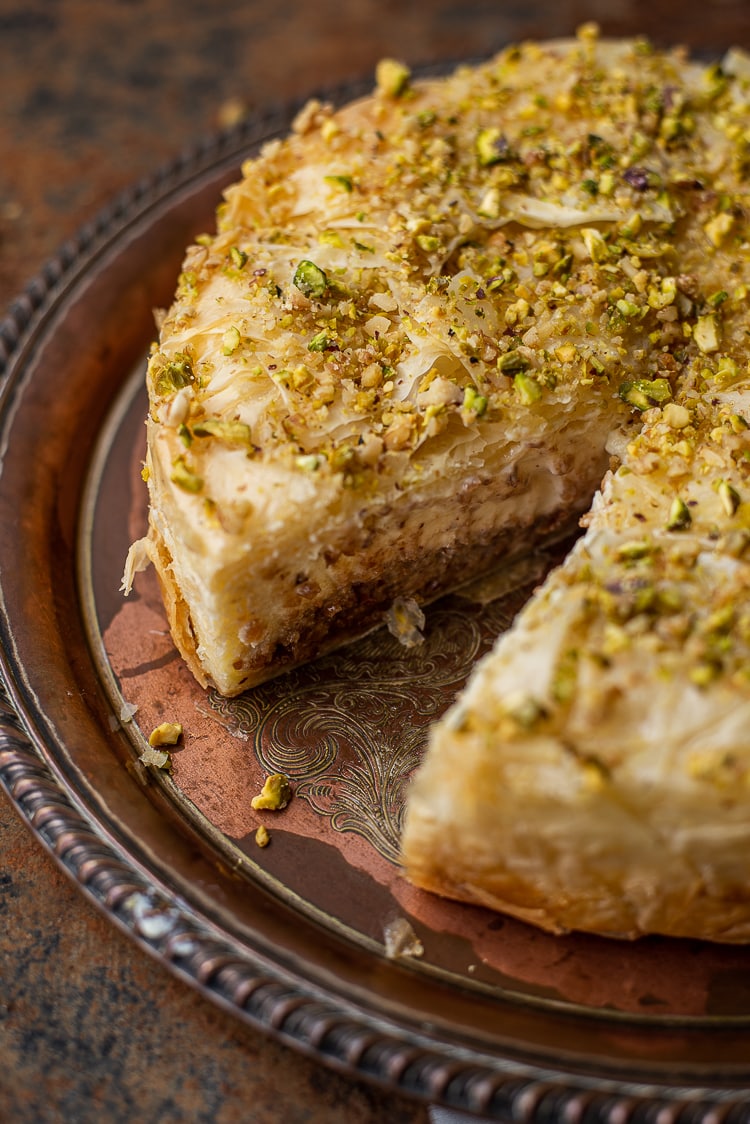 Baklava cheesecake